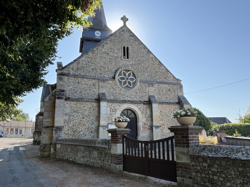 Retour au niveau de l'église Saint-Germain.