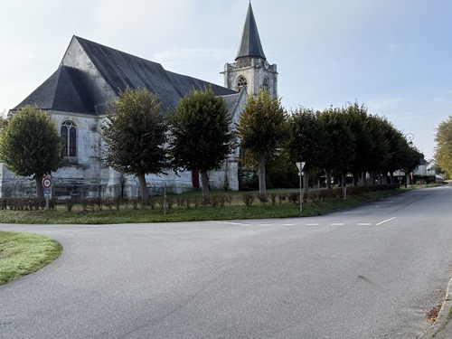 Retour au niveau de l'église Notre-Dame.
