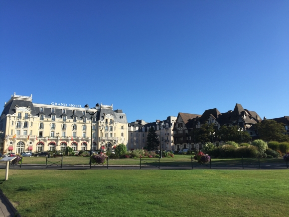 Vue de la randonnée La plage et la Dives entre Cabourg et Périers-en-Auge au départ de Cabourg, 14