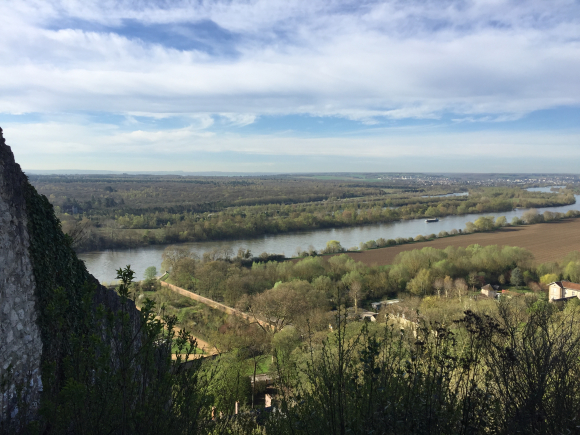 Vue de la randonnée Spectacle époustouflant sur la vallée de la Seine au départ de La Roche-Guyon, 95