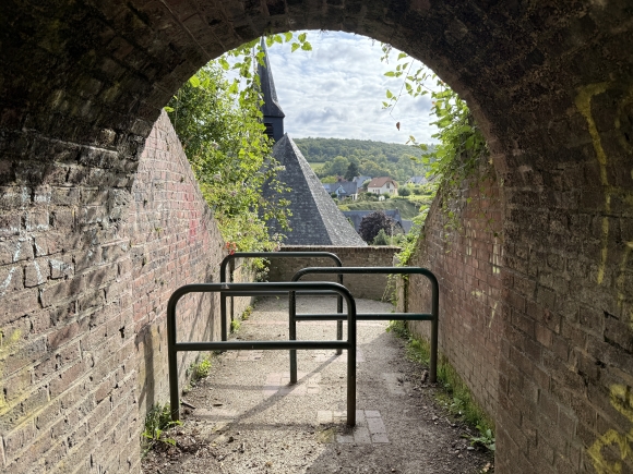 Vue de la randonnée Coteaux boisés du Robec au départ de Fontaine-sous-Préaux, 76